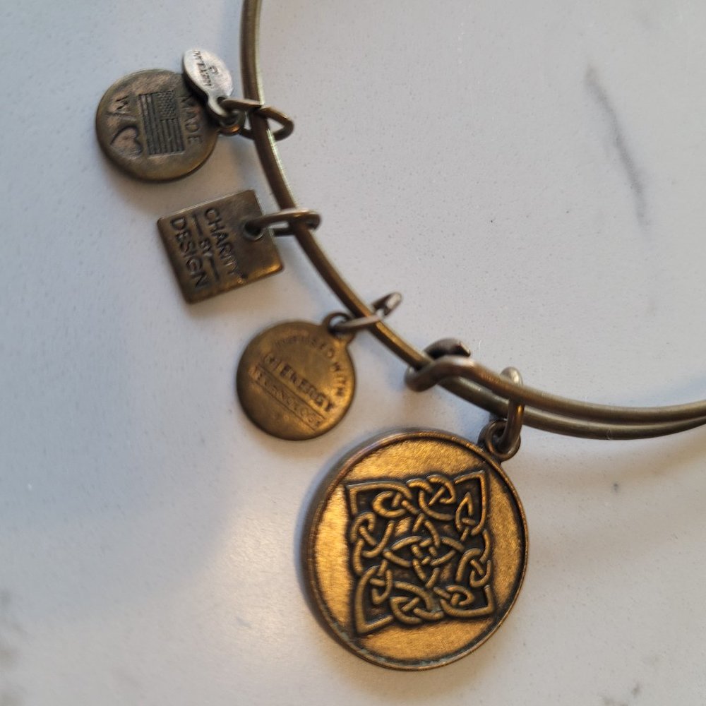 Alex And Ani Celtic Knot Gold Tone Wire Charm Stackable Bangle Bracelet